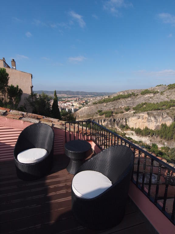 Los Ojos De La Mora Apartamentos Boutique Cuenca  Dış mekan fotoğraf
