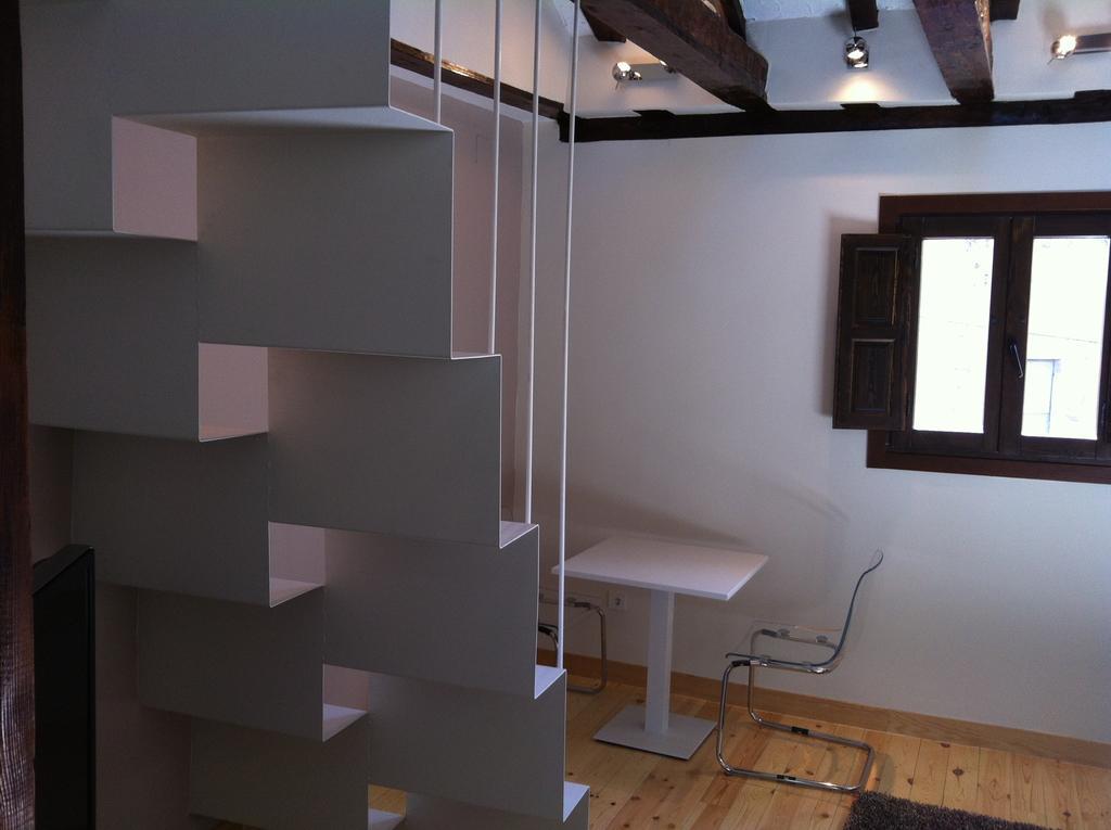 Los Ojos De La Mora Apartamentos Boutique Cuenca  Dış mekan fotoğraf