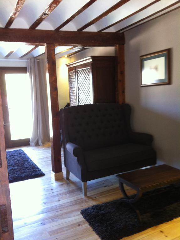 Los Ojos De La Mora Apartamentos Boutique Cuenca  Dış mekan fotoğraf