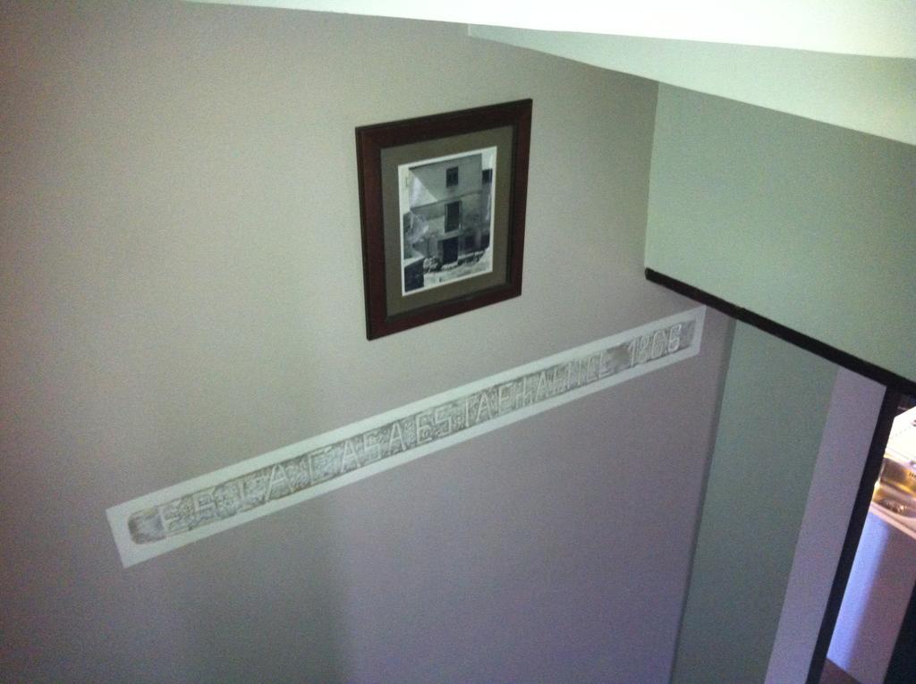 Los Ojos De La Mora Apartamentos Boutique Cuenca  Dış mekan fotoğraf