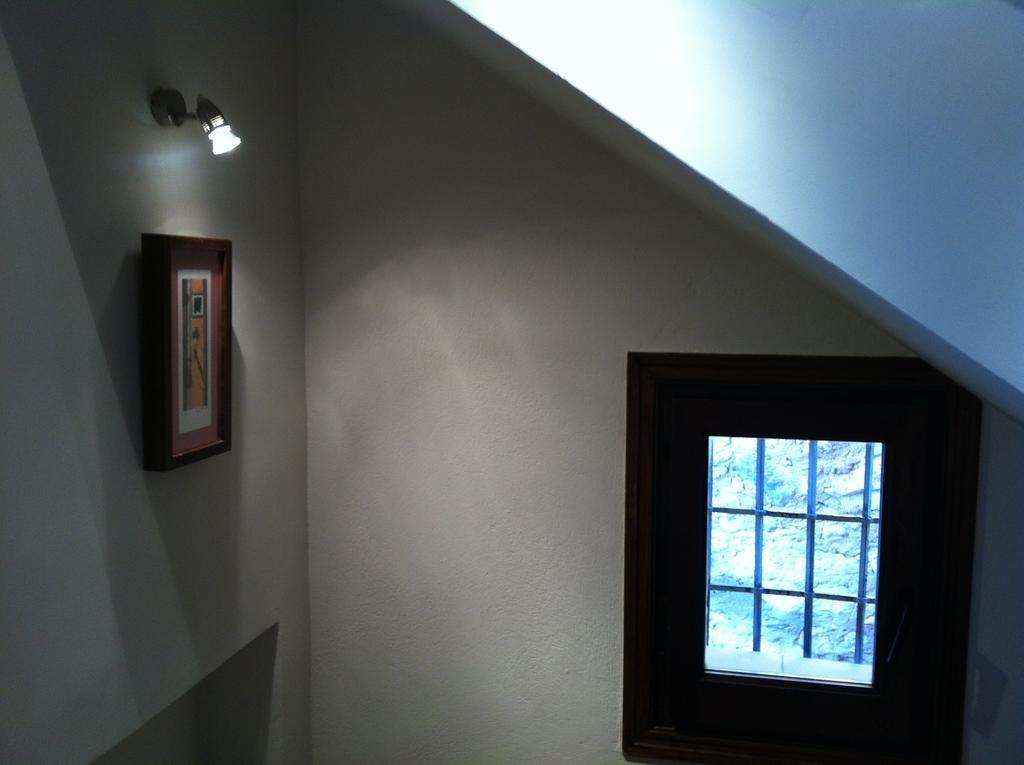 Los Ojos De La Mora Apartamentos Boutique Cuenca  Dış mekan fotoğraf