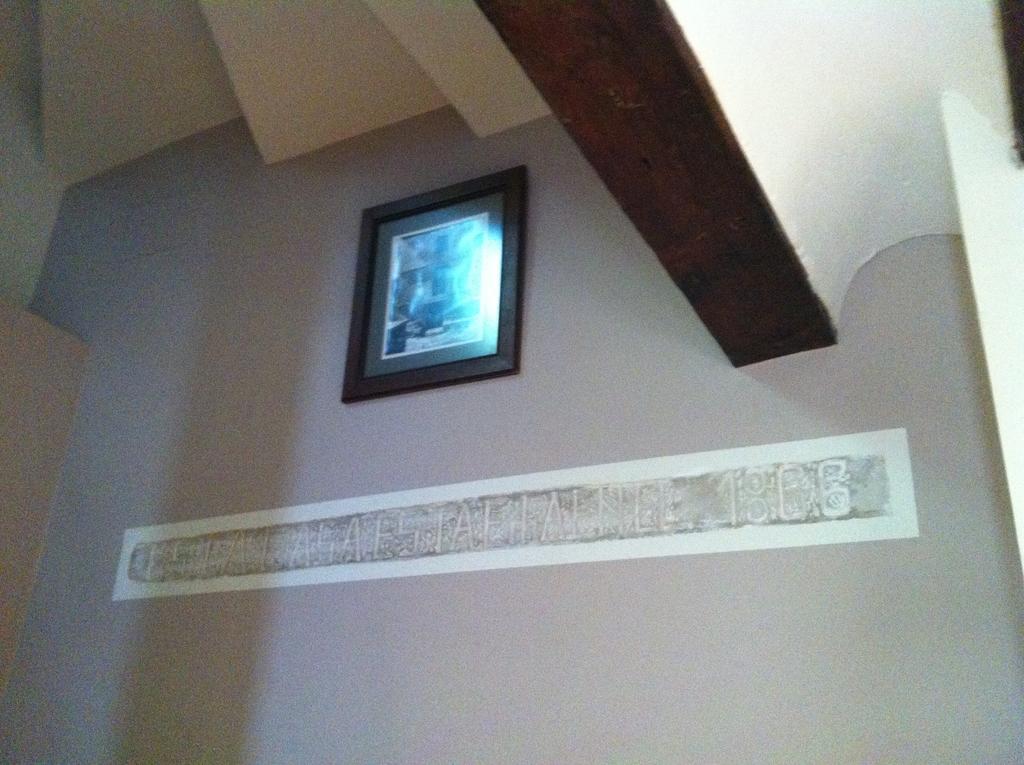 Los Ojos De La Mora Apartamentos Boutique Cuenca  Dış mekan fotoğraf