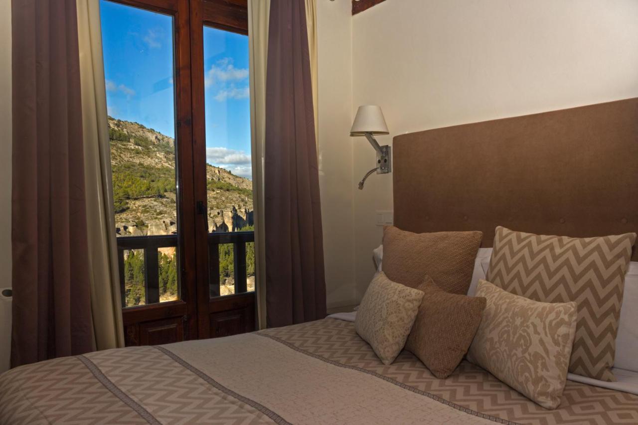 Los Ojos De La Mora Apartamentos Boutique Cuenca  Dış mekan fotoğraf