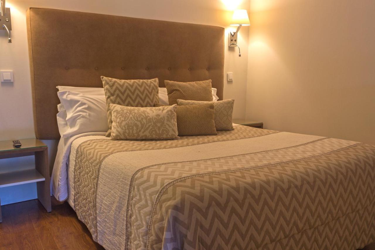 Los Ojos De La Mora Apartamentos Boutique Cuenca  Dış mekan fotoğraf
