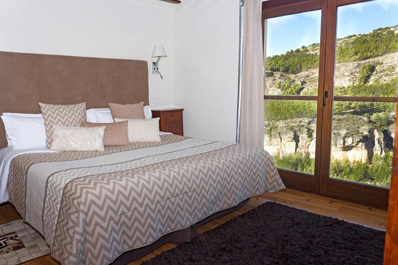 Los Ojos De La Mora Apartamentos Boutique Cuenca  Dış mekan fotoğraf